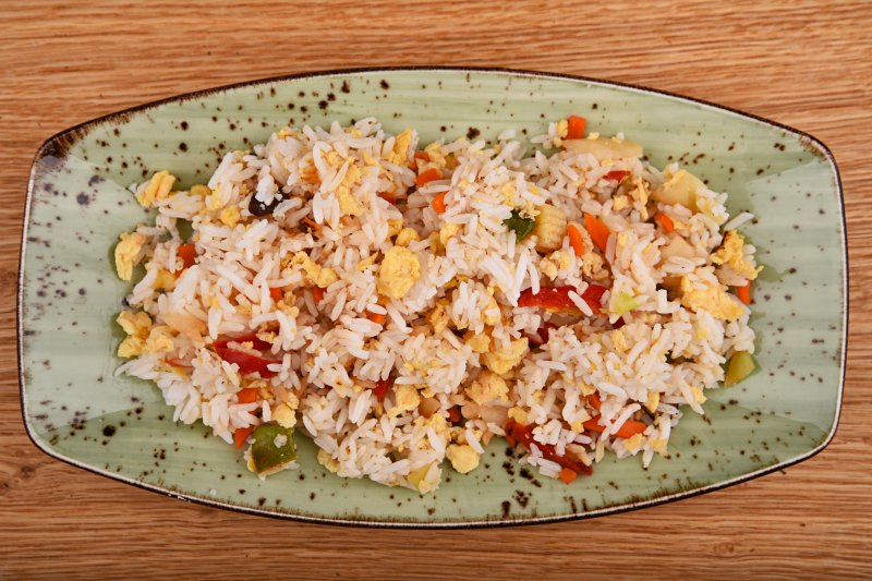 Fried jasmine rice with egg and vegetables