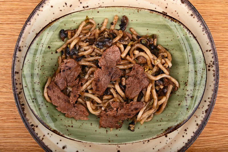 Stir fried Yaki udon noodles with duck breast
